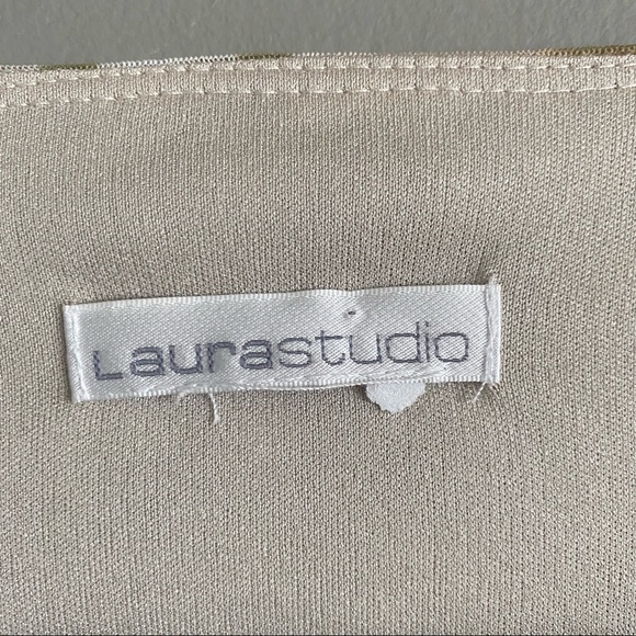 Laura Studio Neutral Print Nylon Shirt - Picture 3 of 6